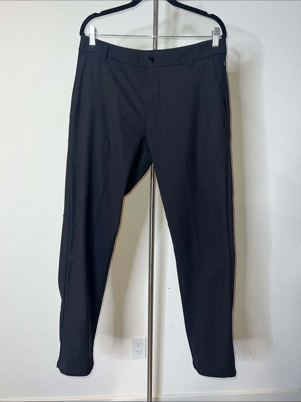Lululemon ABC Men's Black Pants - Classic Straight Fit